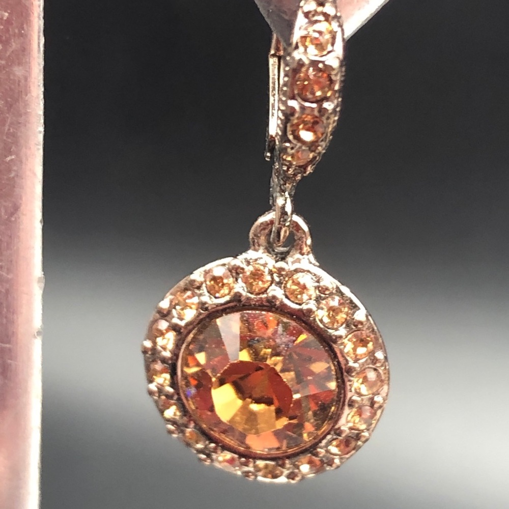 Givenchy vintage /new on card dangle earrings - Picture 9 of 13